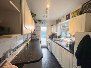 Photo 5- click for photo gallery